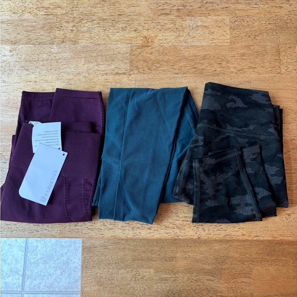 Bundle of Fabletics leggings